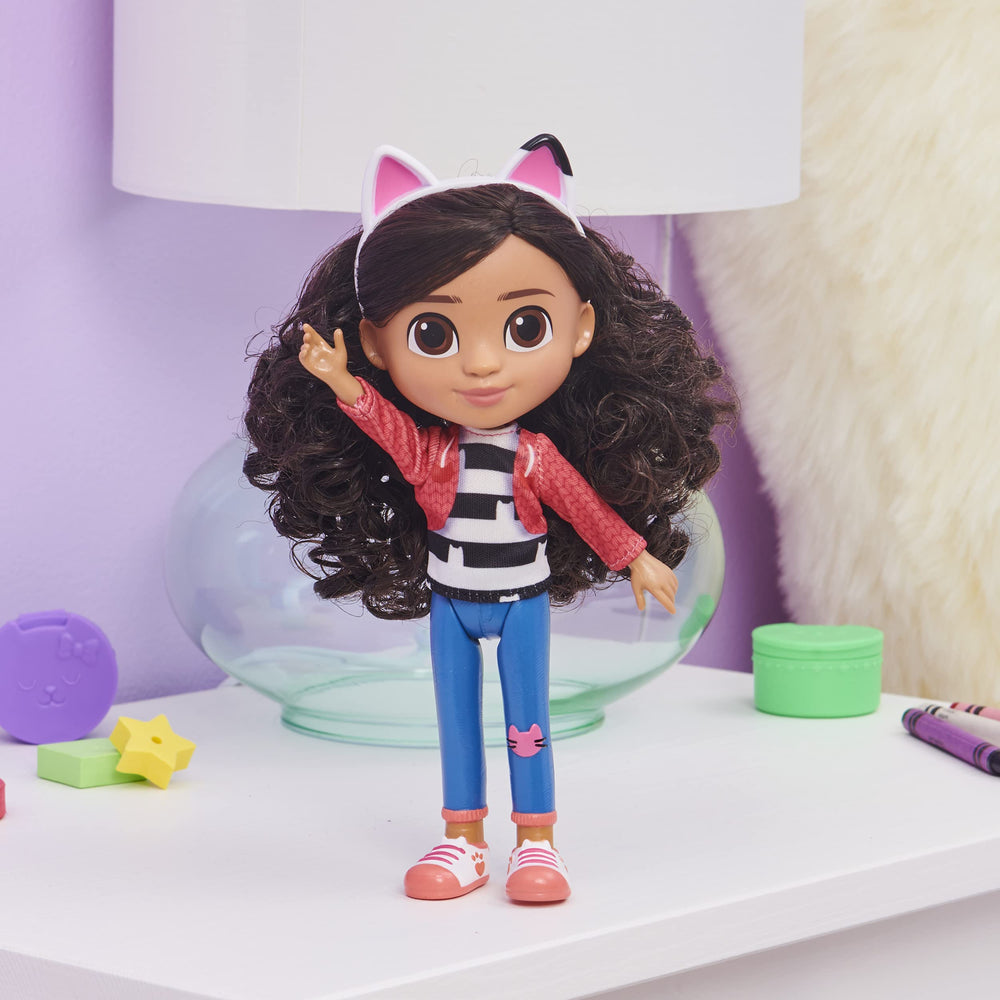 Compact 8-inch size makes it easy to collect and travel.