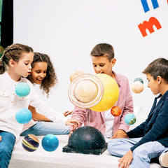 Dshengoo Earth ball with Moon for hands-on learning and calm.