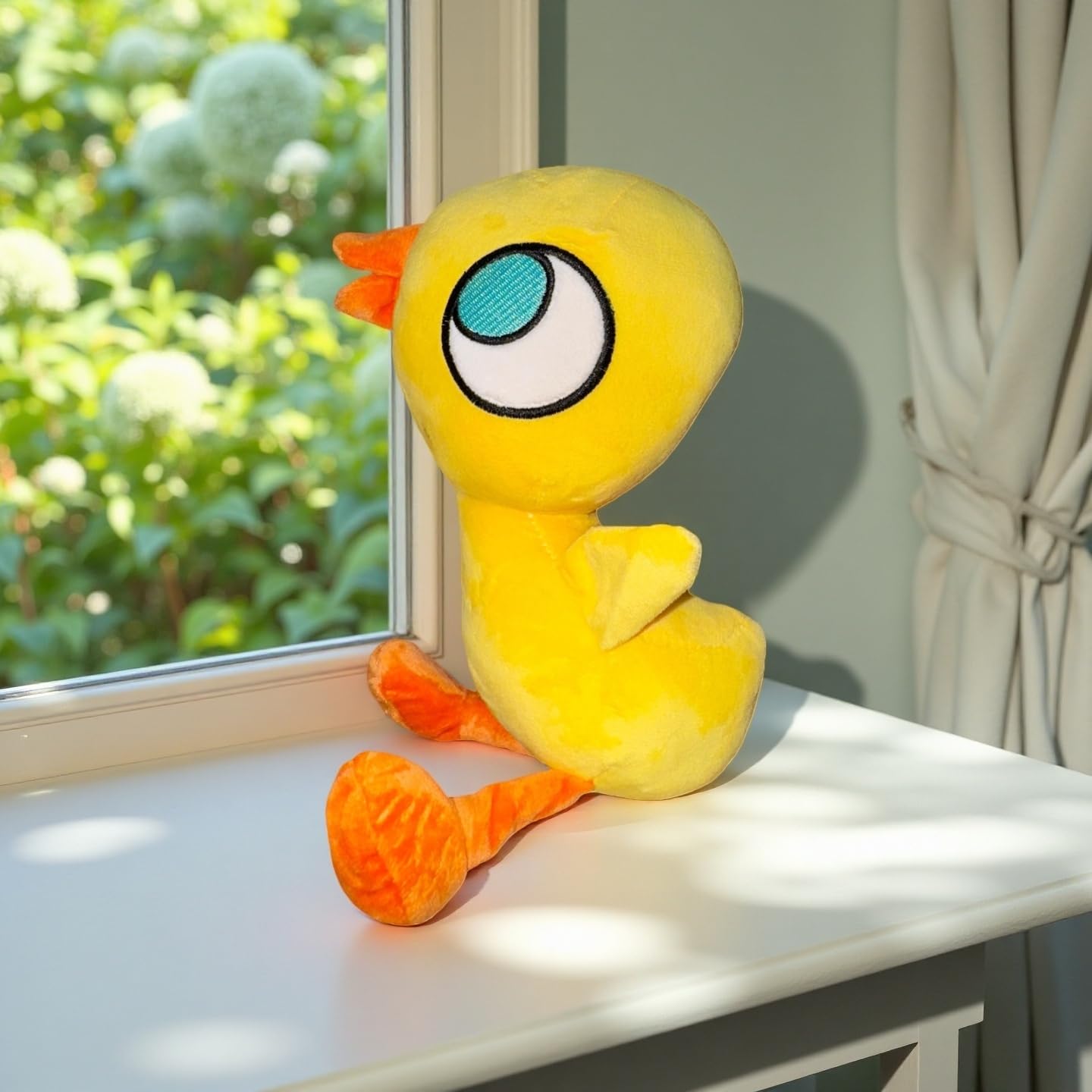 Duckling Plush ideal for hugging before bed and quiet storytelling