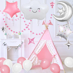 DUFACAI white cloud balloons soften the scene with dreamy accents