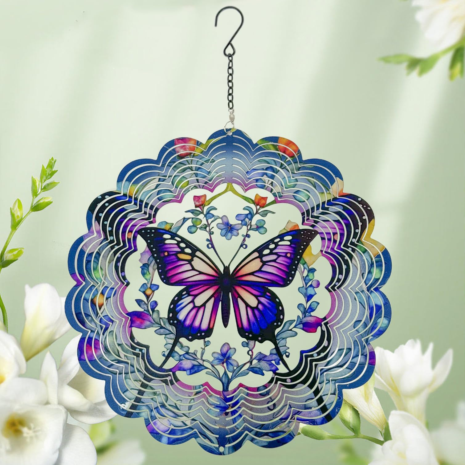 Eandisom 3D spinner converts breeze into luminous movement.