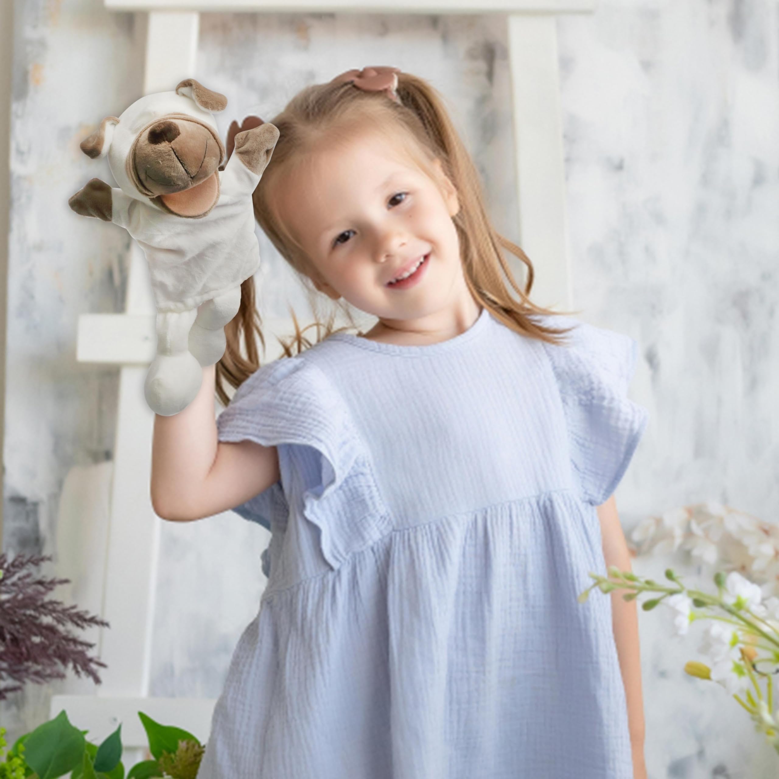 Easfan puppy hand puppet inspires imaginative storytelling during playtime