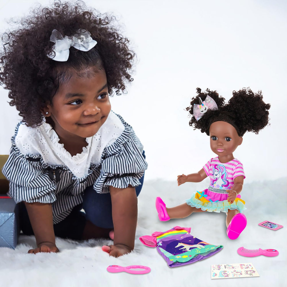 Ecore Fun mirror accessory helps kids check their doll's look.