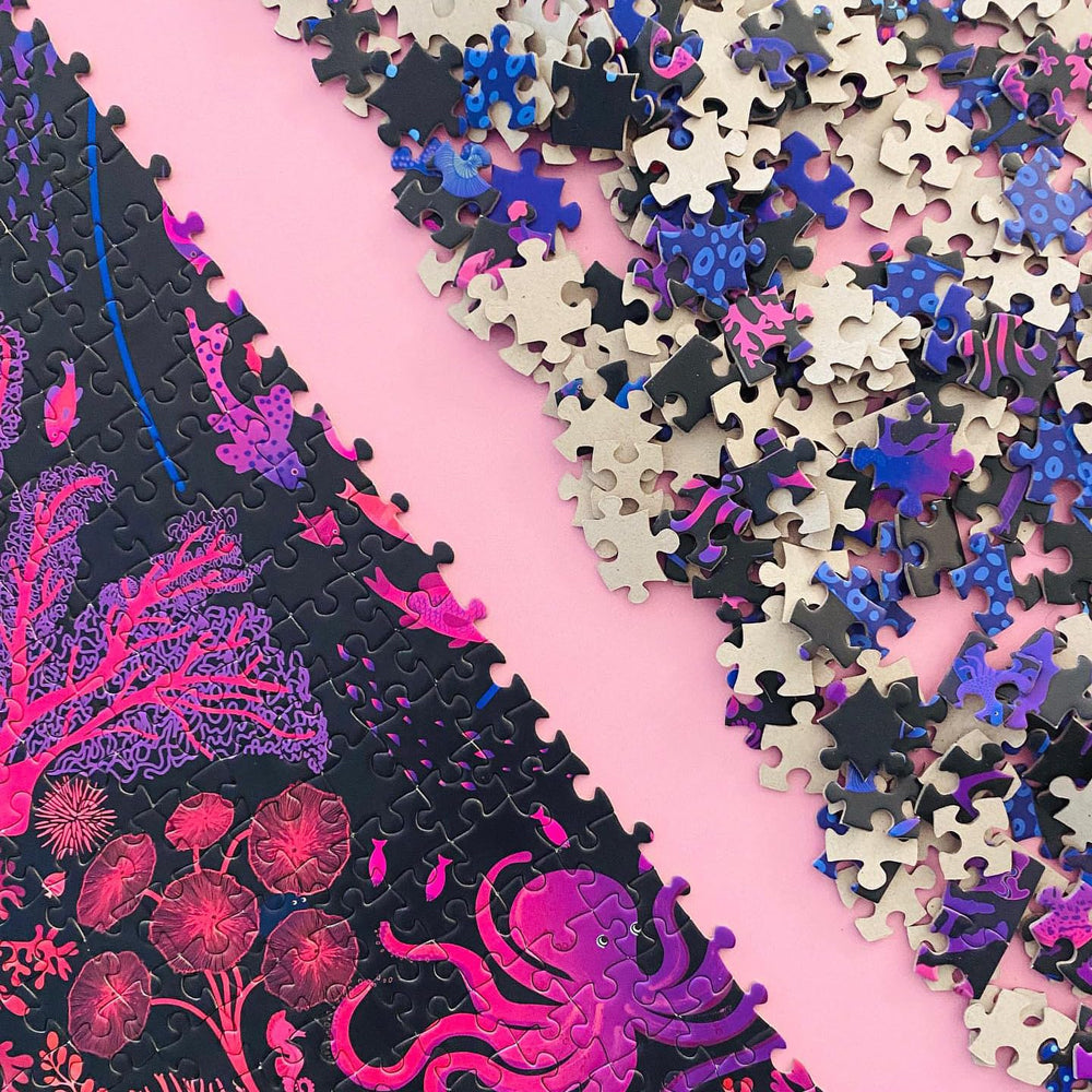 Elena Essex recycled, non-toxic materials support eco-conscious puzzling.