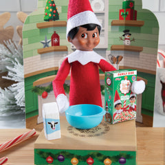 The Elf on the Shelf 24-Day Ultimate Kit dress-up accessories empower daily magic.