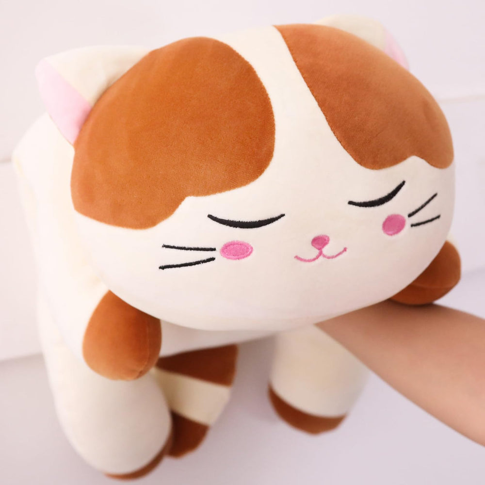 Elfishgo plush pillow detail highlights plush texture and PP cotton fill.