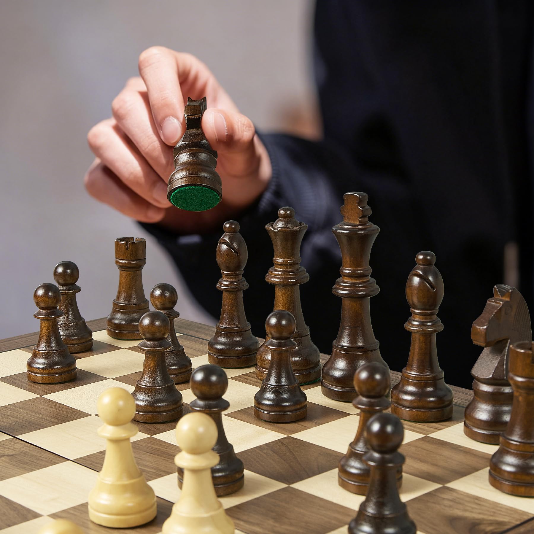 ELONGDI family-friendly chess set ready for home, classroom, or gifting.