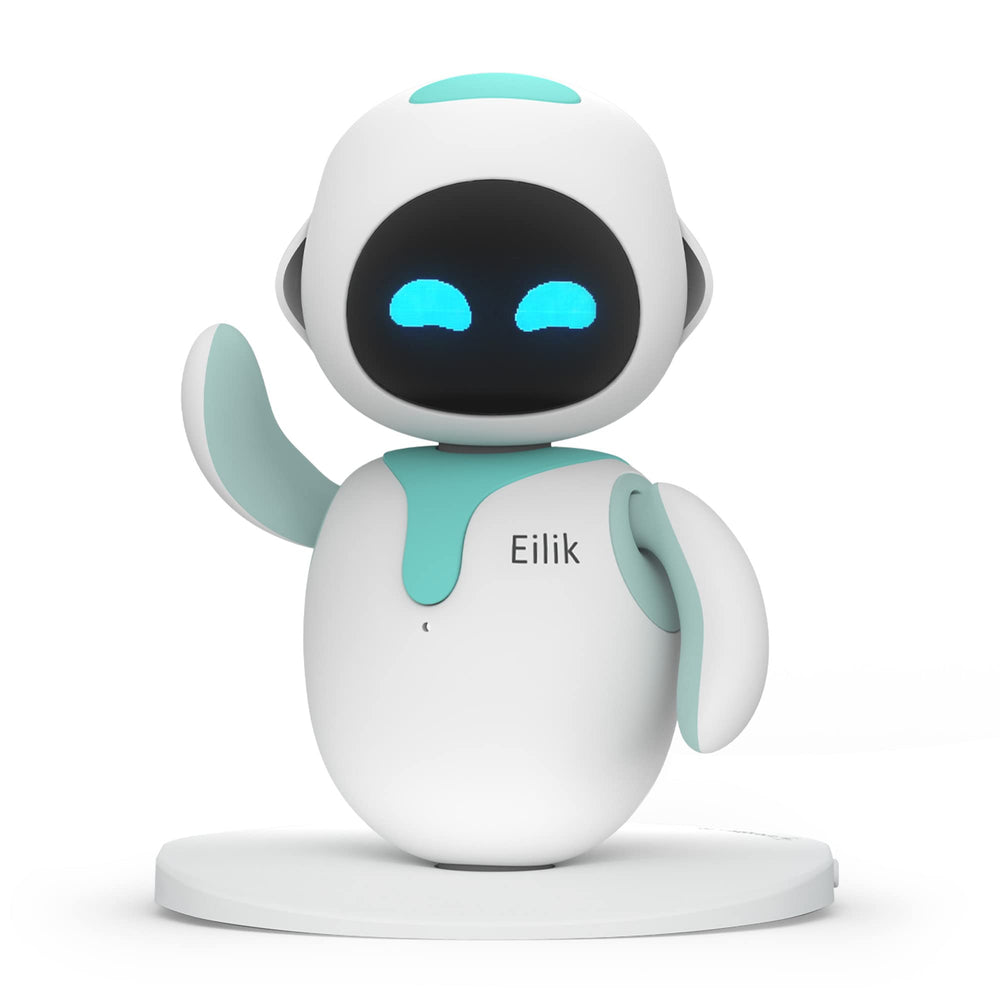 ENERGIZE LAB Eilik on a desk invites calm, curious, wire-free play.