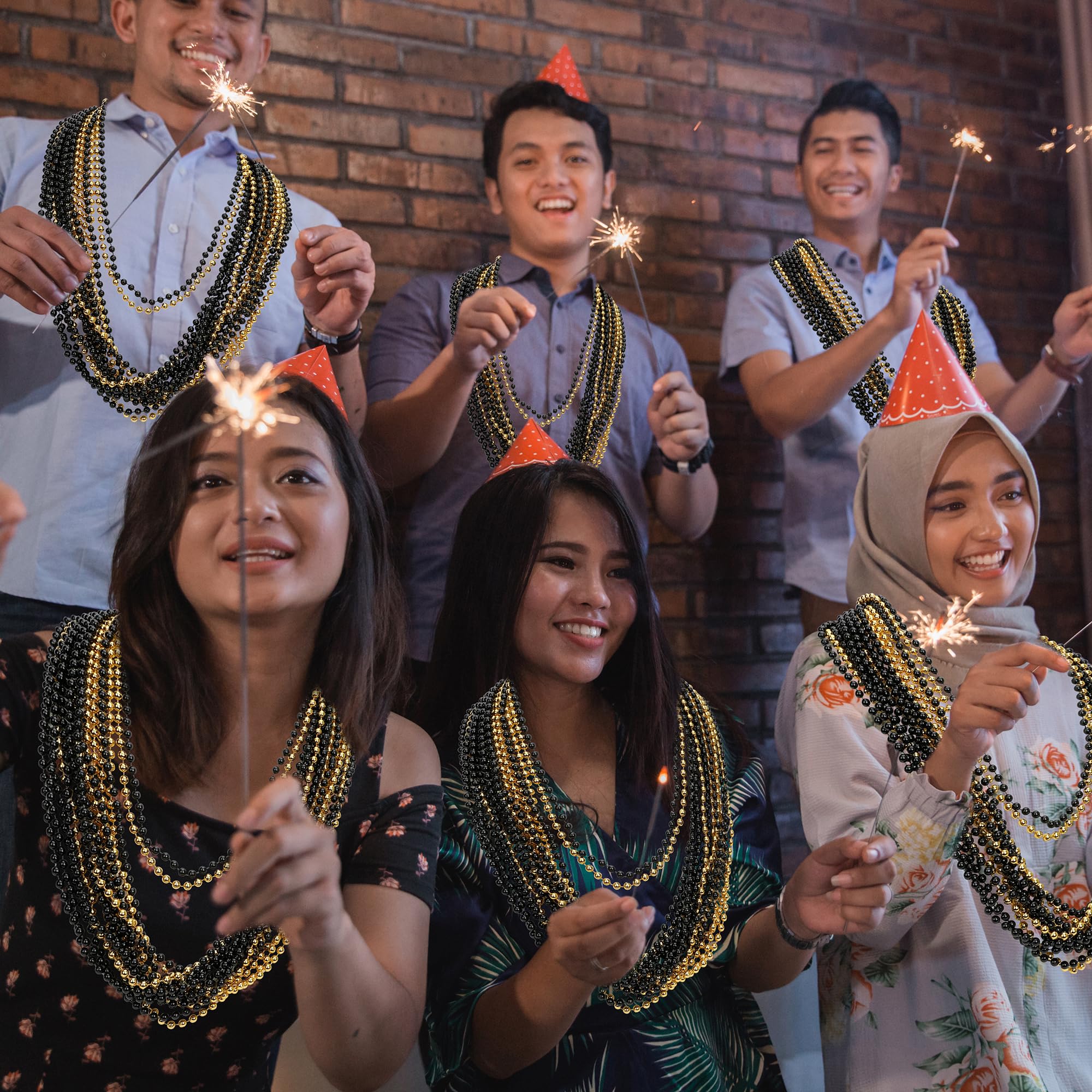 EOBOH bead necklace makes a colorful gifting idea for events and gatherings.