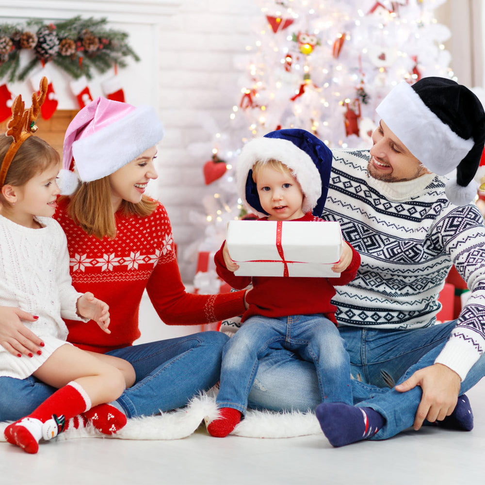 Eoocan easy-care Santa hat — hand washable and reusable for holidays.