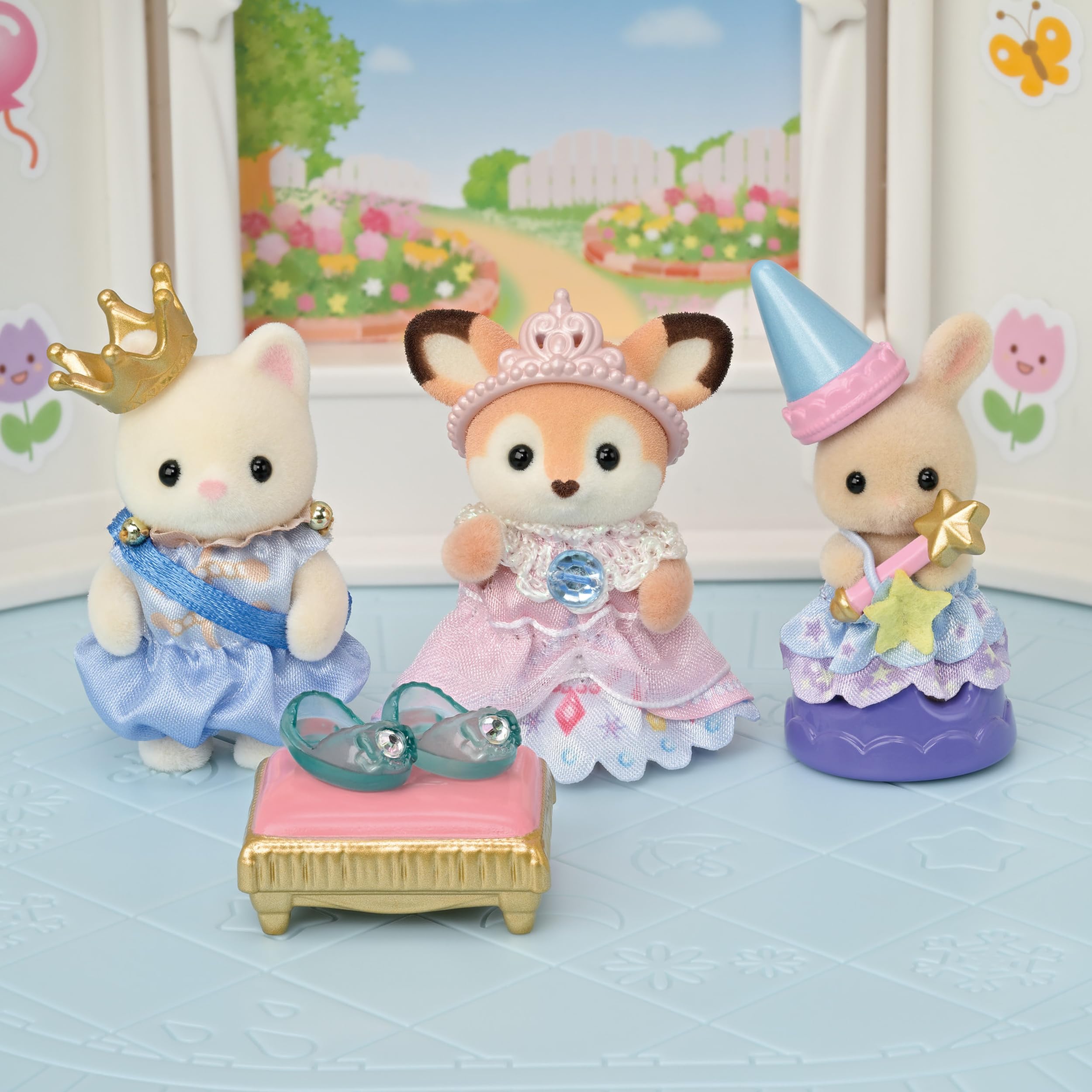 Epoch Recital Set Stage Background enhances play scenes for mini performances.