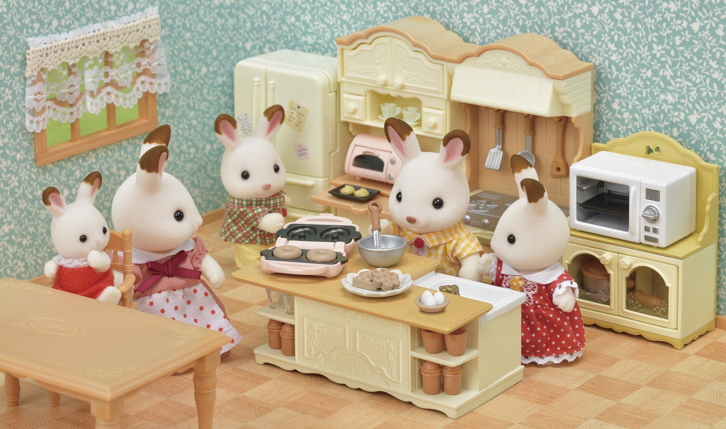 Epoch Sylvanian eggs flour and milk set adds realistic kitchen details