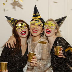Erweicet photo props kit enables stylish New Year memories