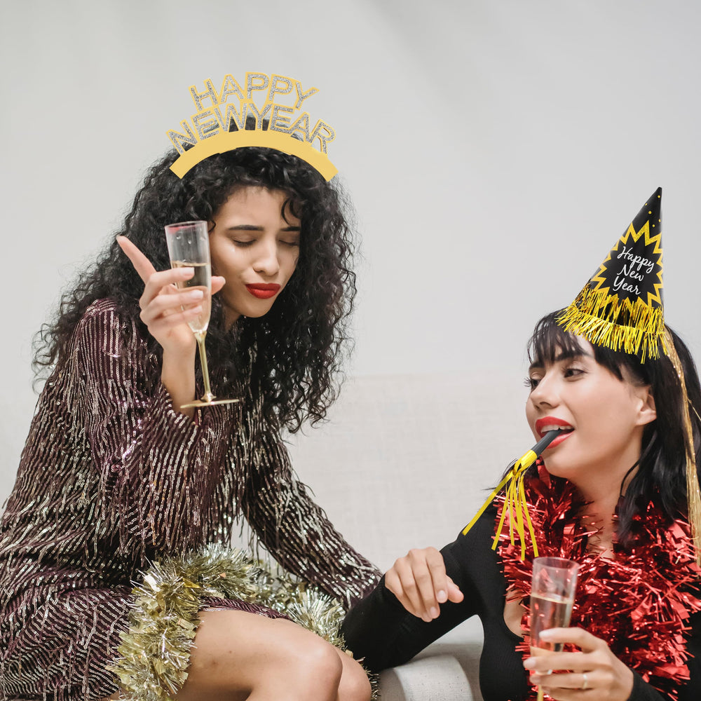 Erweicet photo props ideas enhance celebrations with chic black-silver-gold theme.