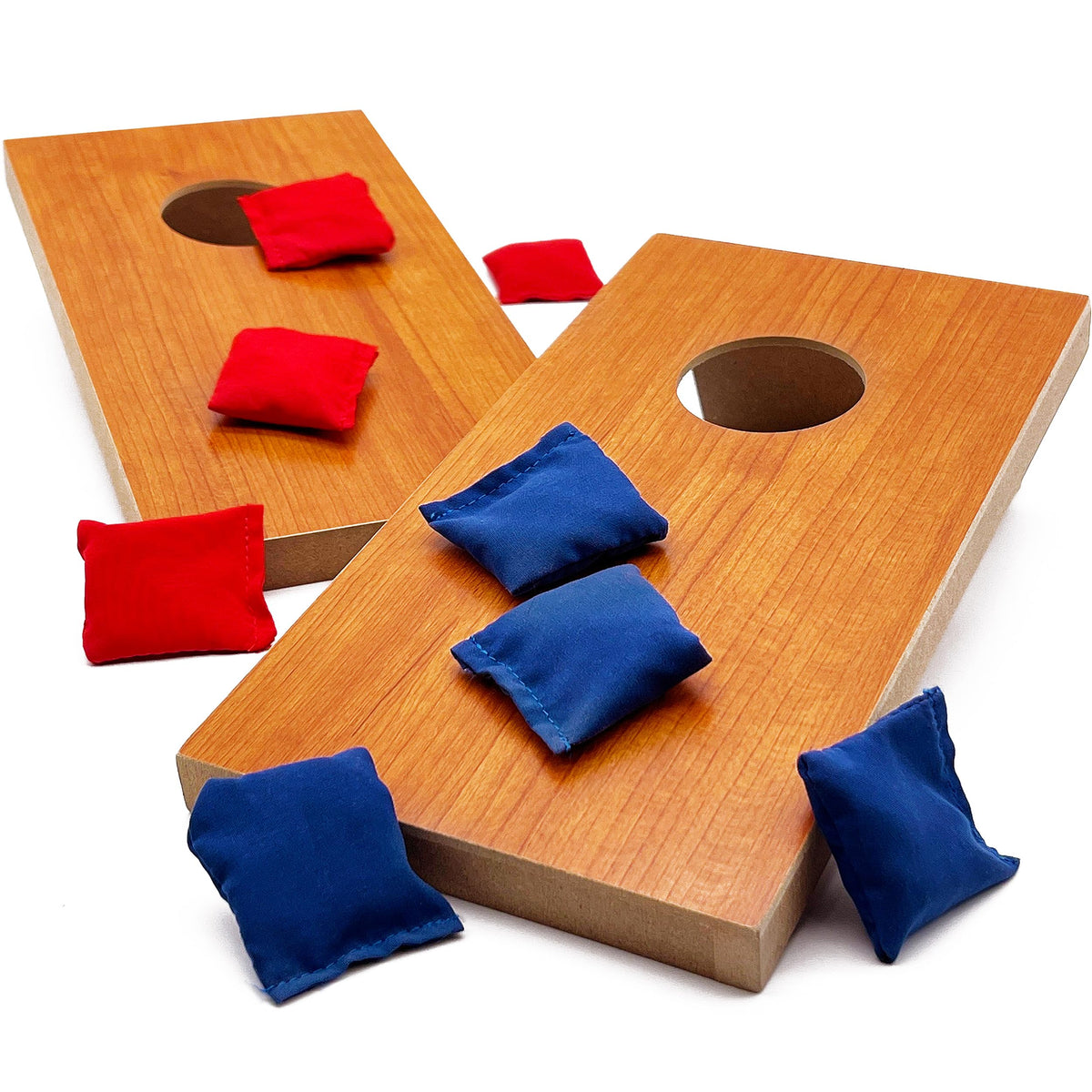 EUCATUS mini cornhole boards tabletop setup for family-friendly outdoor fun.