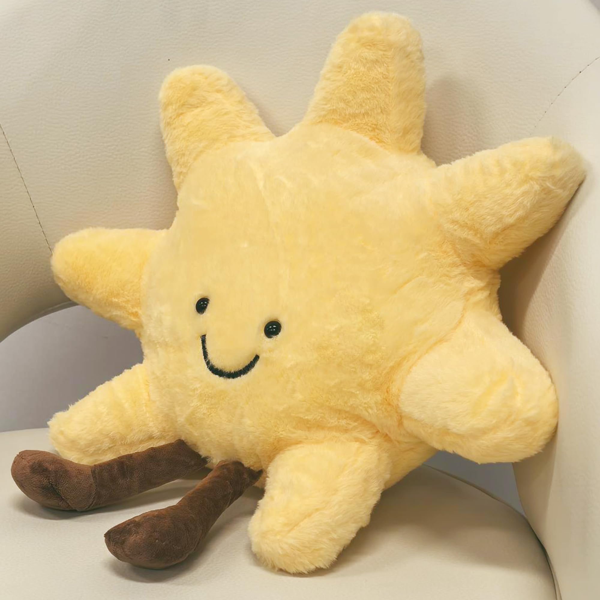 EUEGWYX soft plush fabric delivers cozy touch and durability