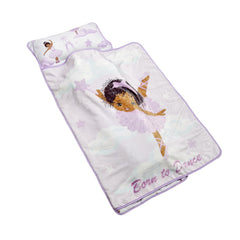 EVERYDAY KIDS nap mat uses soft brushed microfiber for a cozy feel.