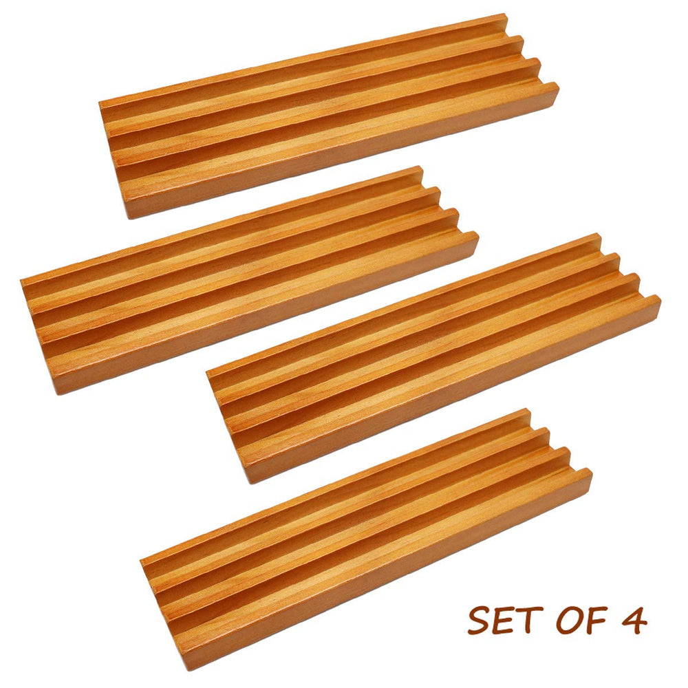 Exqline clutter-free play with four domino racks in use
