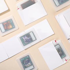 Faccito self-adhesive sealing enables quick, secure mailings.