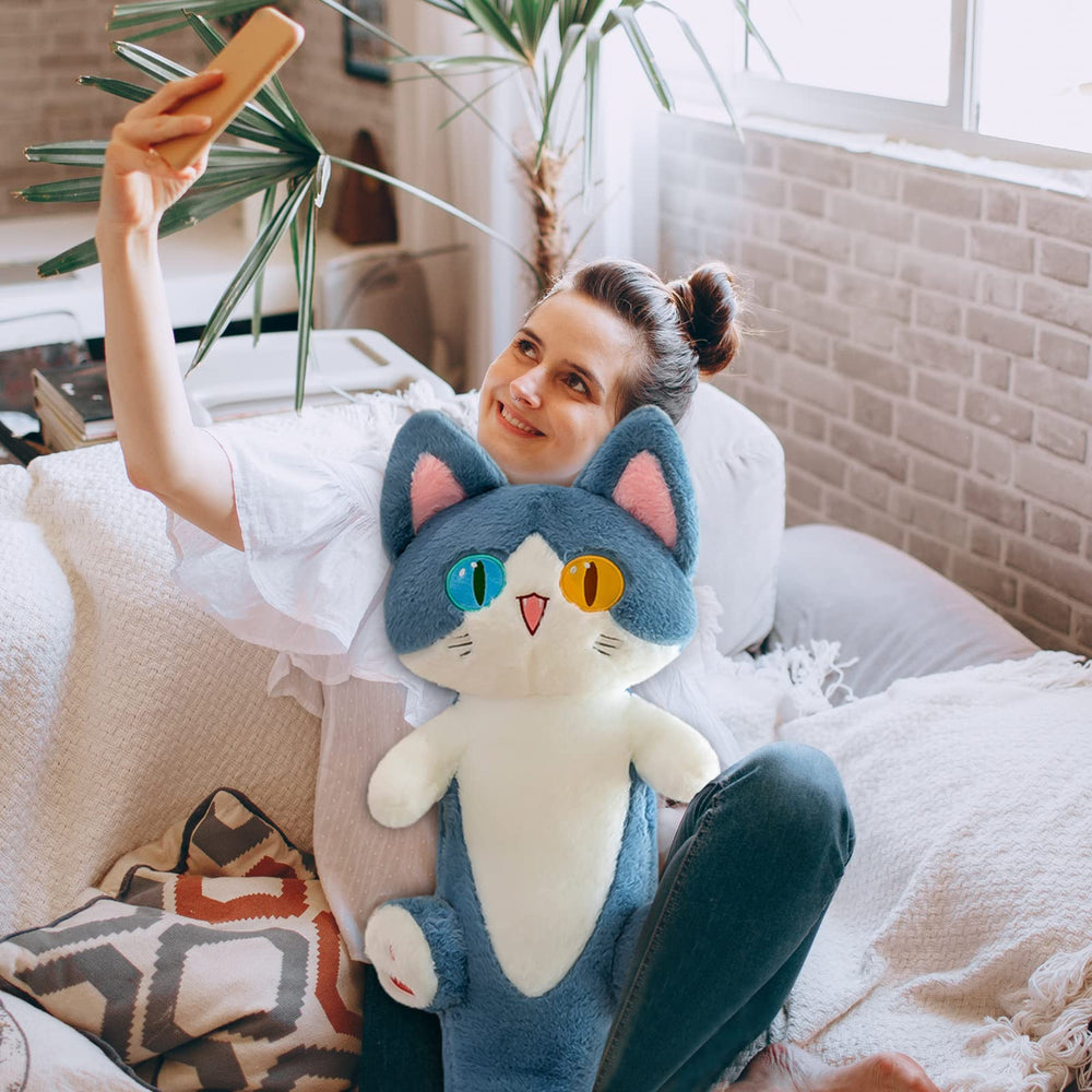 FANGYU soft plush filling delivers comfortable support during rest or reading.