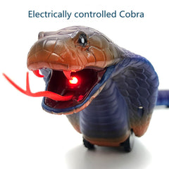 FauKait snake toy with retractable tongue design for realistic effect during play.