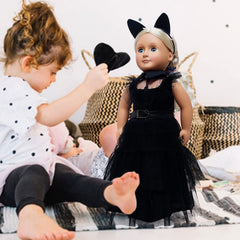 FEAYEA soft black socks add comfort and detail to the outfit.