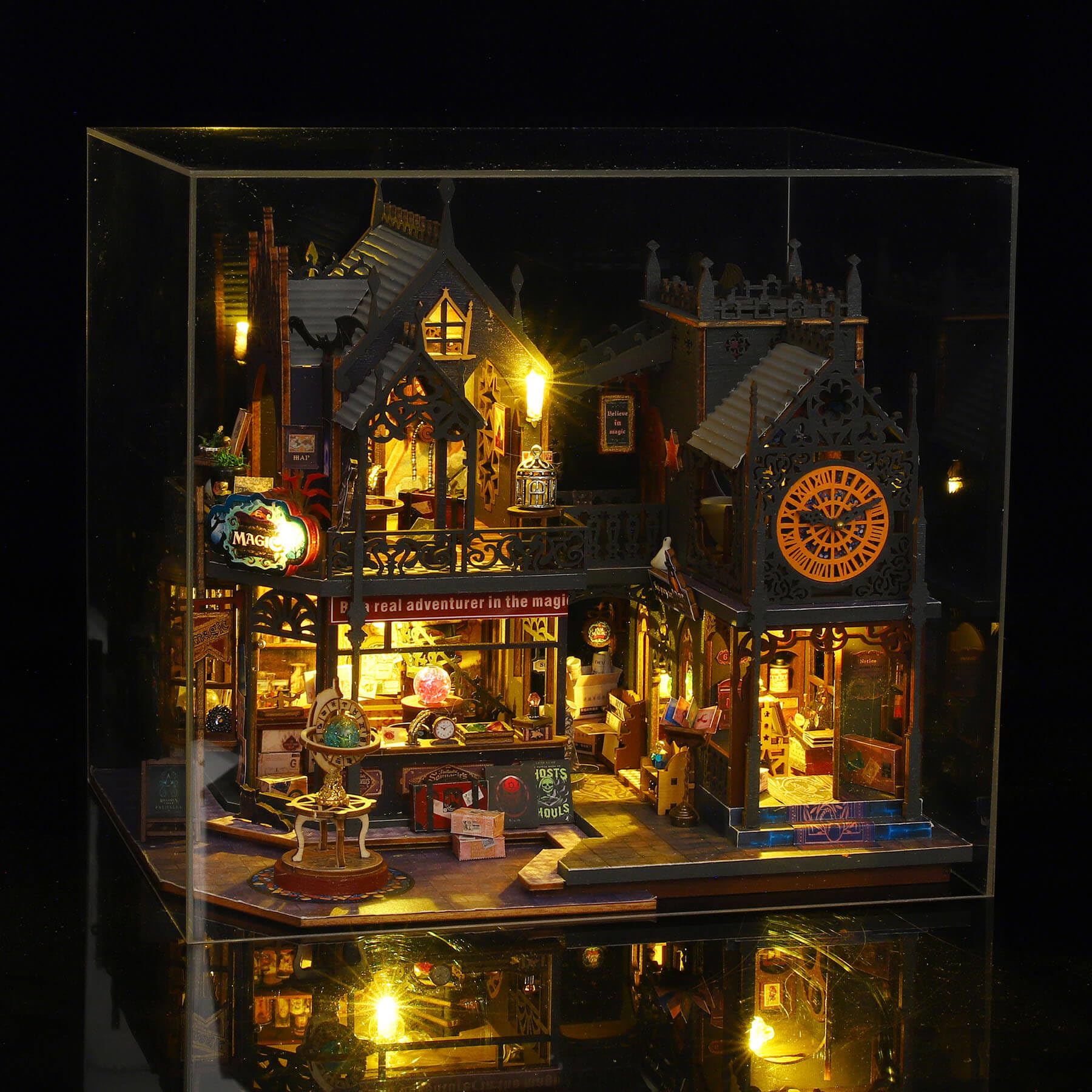 Fifijoy Holo Magic City dollhouse top view reveals compact design