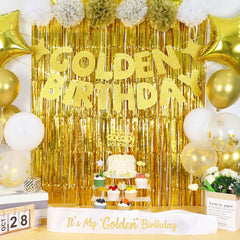 FINDRICH Glitter Cake Toppers add elegant finishing touches to desserts.