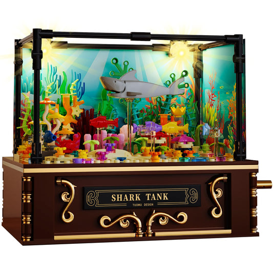 Fistone fish shark tank assembly with rotatable fish for educational ocean play