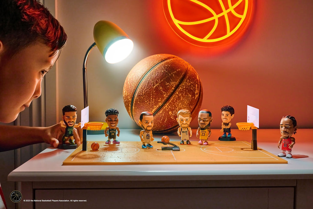 Five Surprise NBA Ballers Kevin Durant figurine in mid-air pose