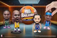 Five Surprise NBA Ballers Series 2 hoop-launcher enhances unboxing excitement and display potential.