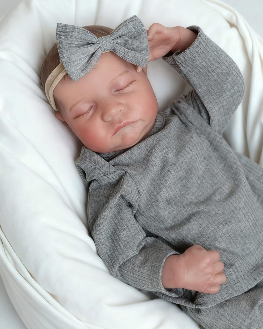 FOCKOF Realistic Reborn Baby Doll 18inch gift package ideal for gifting.