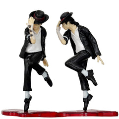 Folthbur Rock King figures use eco-friendly PVC for longevity.