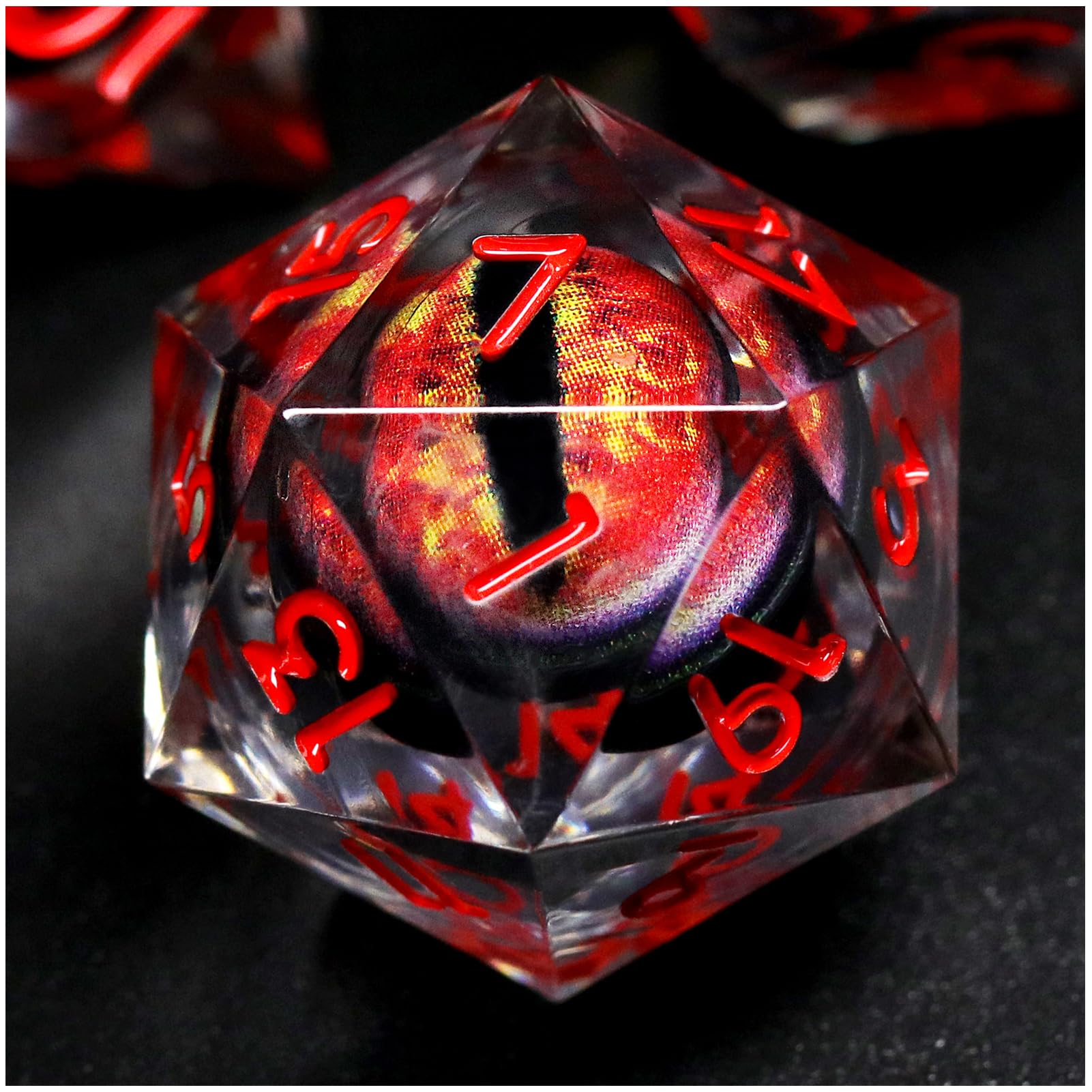 Fonvgogo sharp-edge dice closeup highlights precise edges and polished finish.