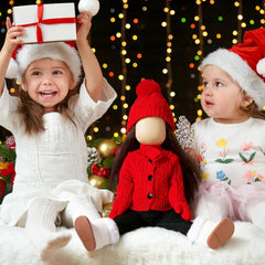 Fourluoo doll gloves add warmth and detail to holiday looks.