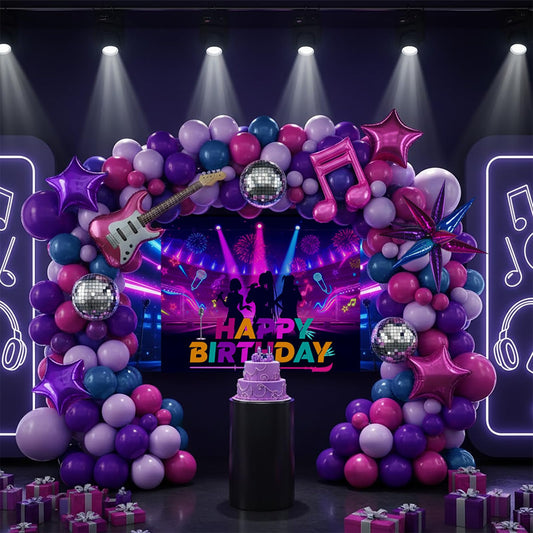 Froufing foil star balloons in pink and purple elevate the celebration atmosphere