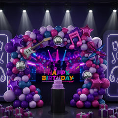 Froufing foil star balloons in pink and purple elevate the celebration atmosphere