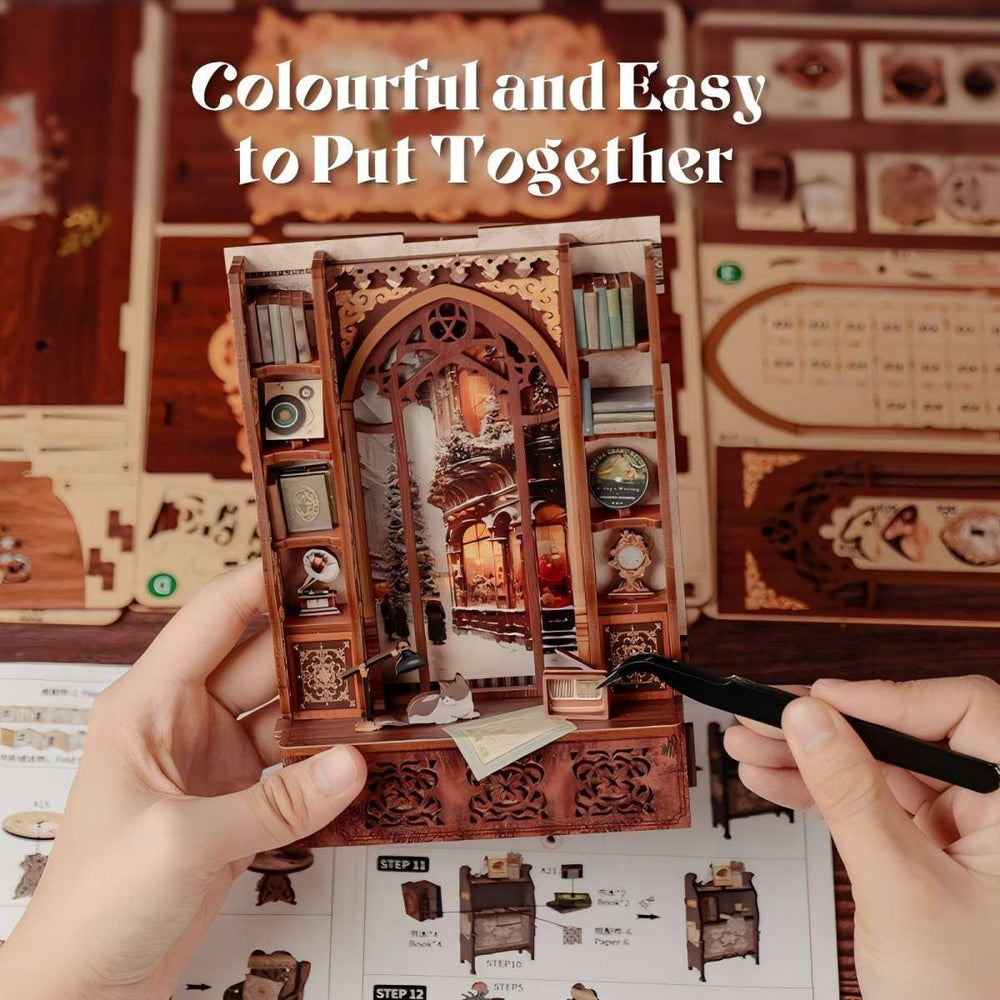 Fsolis Book Nook customization with mini figures for a personal touch