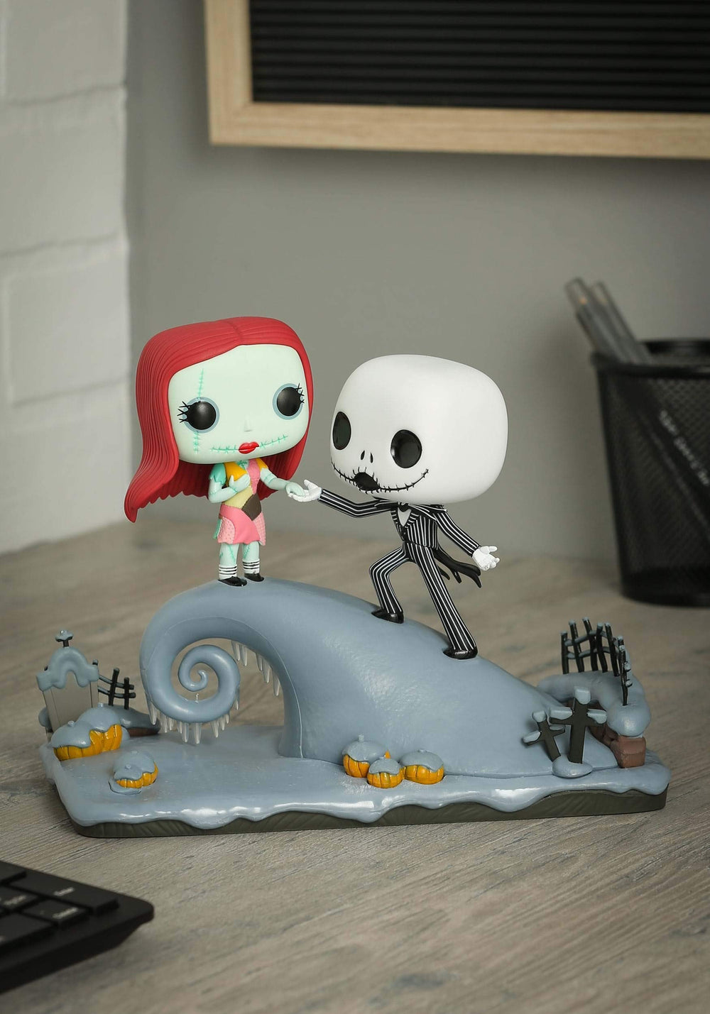 Funko Jack and Sally on the Hill figure display pose