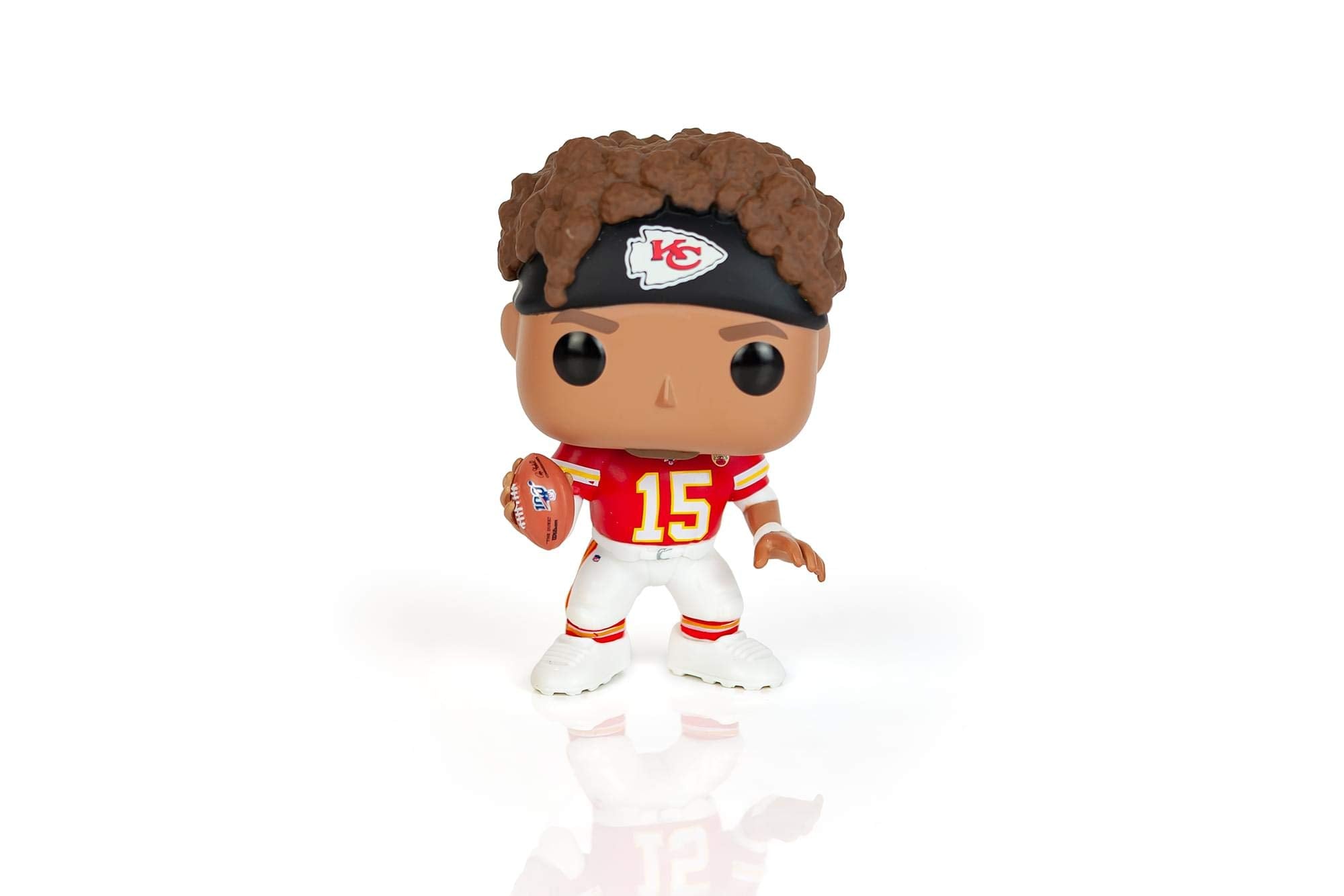 Funko Patrick Mahomes NFL Pop Series 6 window box packaging ideal gift