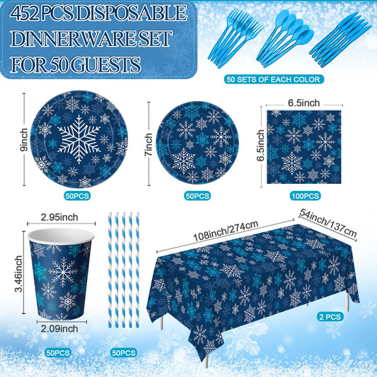 Funnymoom winter snowflake plates – silver and white for contrast.
