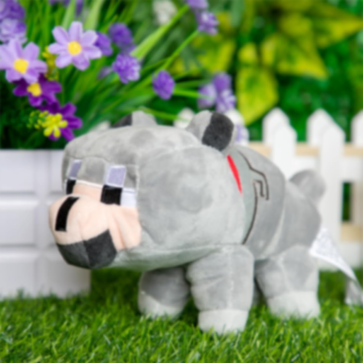 Funuse wolf plush toy perfect as bedroom decor in kids rooms