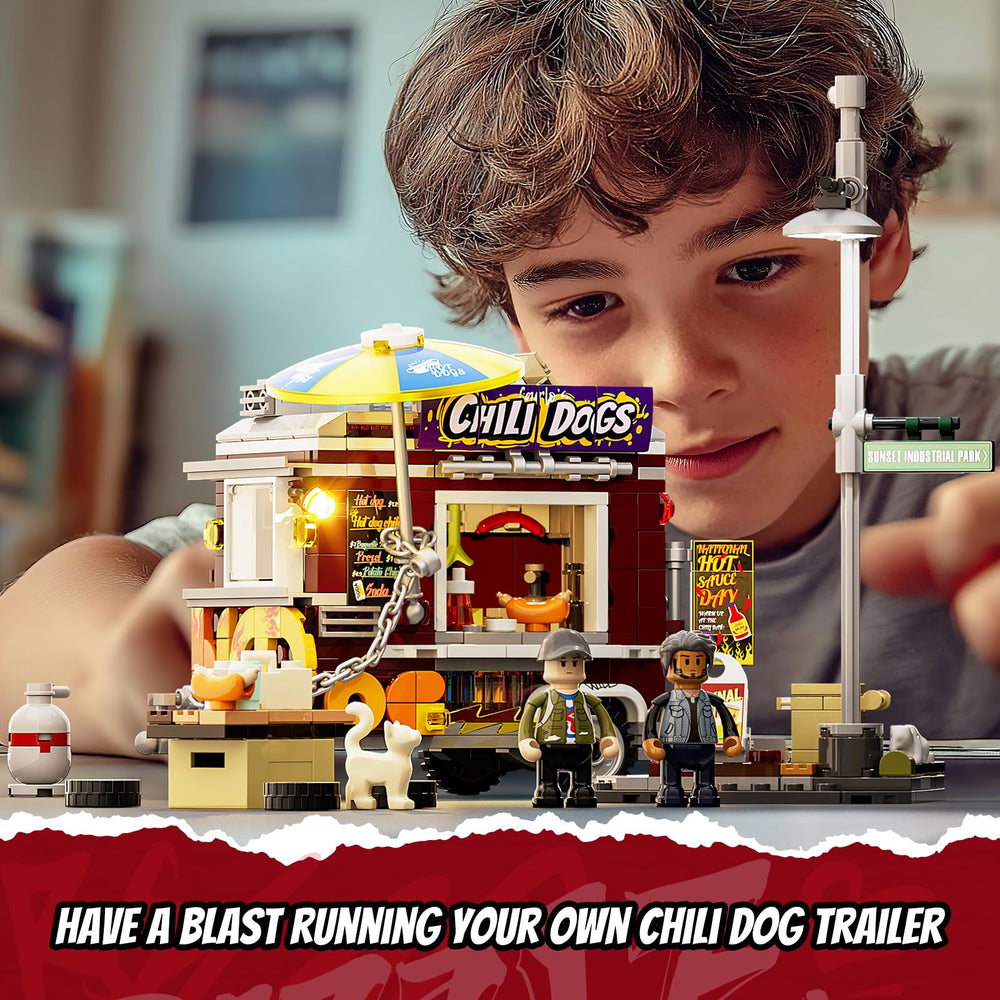 FUNWHOLE Chili Dog Trailer LED display kit enhances nighttime visibility for dioramas.