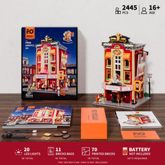 FunWHOLE baseplate 26x32 enabling expansion with other modular city kits.