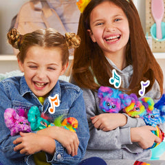 Furby Furblets Blue-White Fur: eye-catching color enhances sensory play.