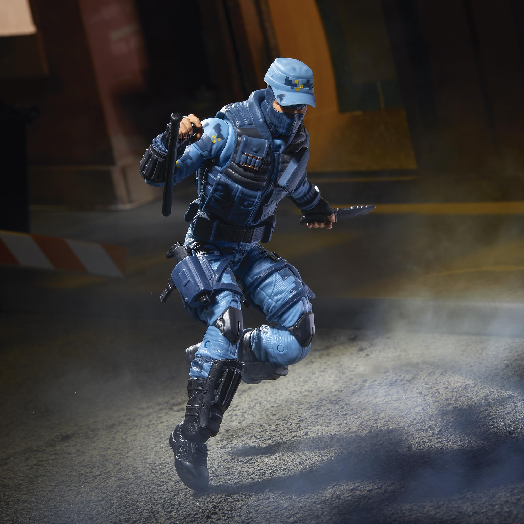 G.I. Joe Classified Series Jason Shockwave Faria nightstick for range-of-motion display.