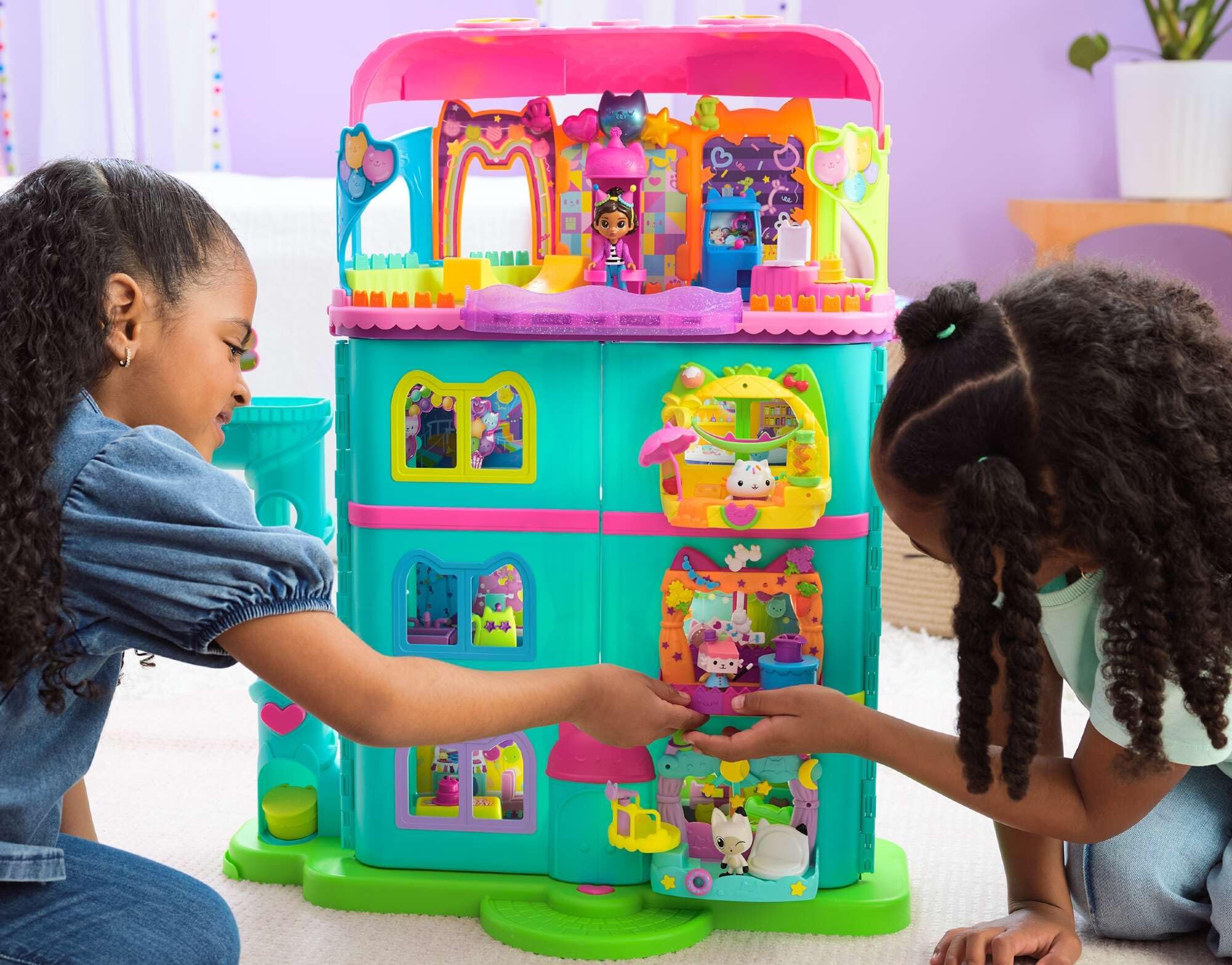 Gabby’s Dollhouse Rooftop Play Area expands imaginary worlds