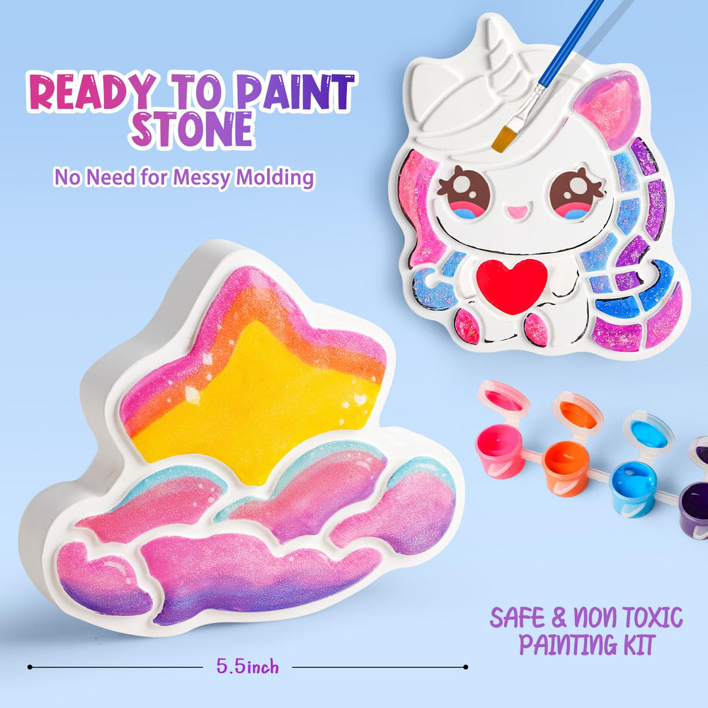 Gadetouq Glitter Glaze: sparkle and waterproof finish for outdoor displays.