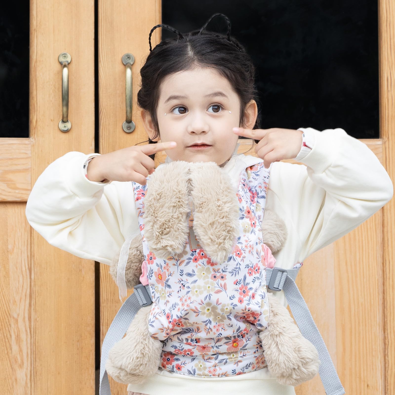 GAGAKU carrier enabling imaginative play as a loving doll parent