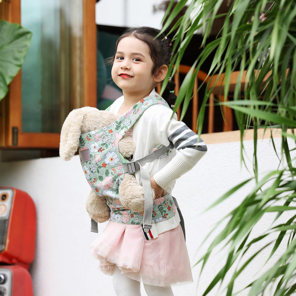 GAGAKU lightweight carrier with doll size reference